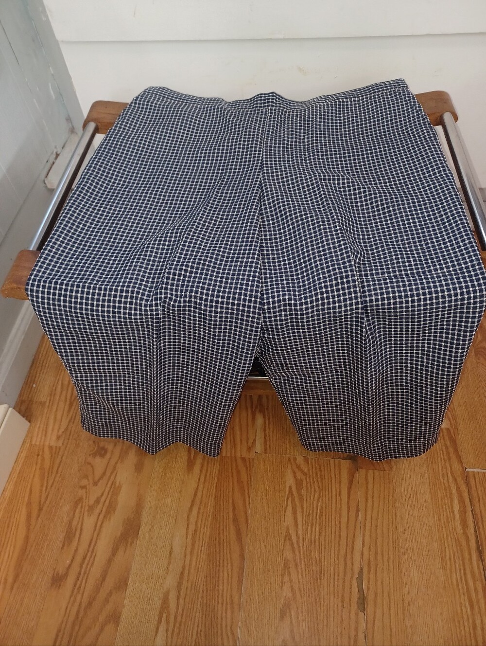 Alfred Dunner Blue and White Windowpane Check Capris